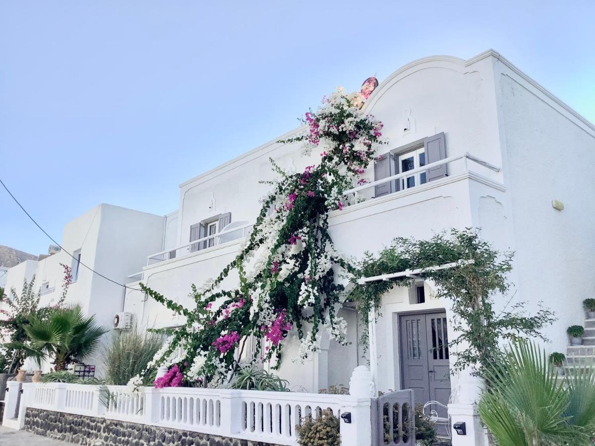 Villa Maina Kamári Екстериор снимка