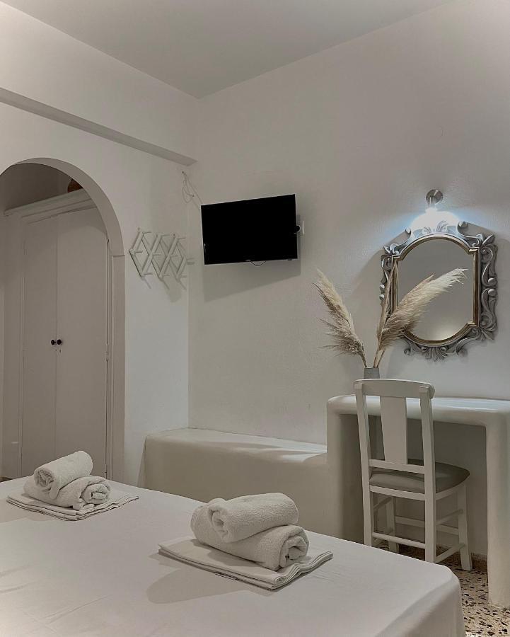 Villa Maina Kamári Екстериор снимка
