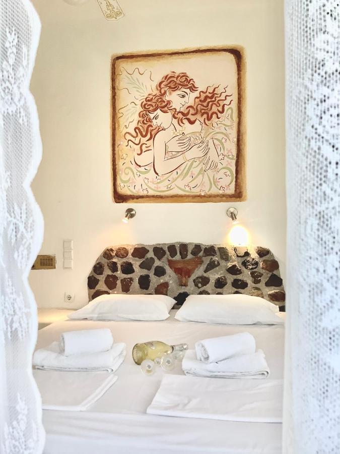 Villa Maina Kamári Екстериор снимка