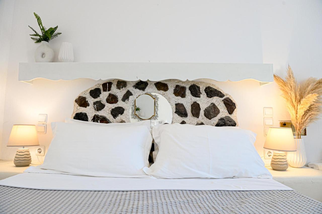 Villa Maina Kamári Екстериор снимка