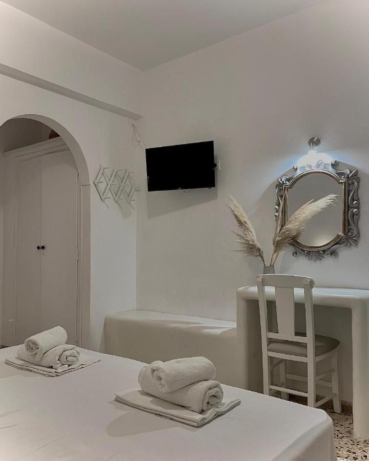 Villa Maina Kamári Екстериор снимка