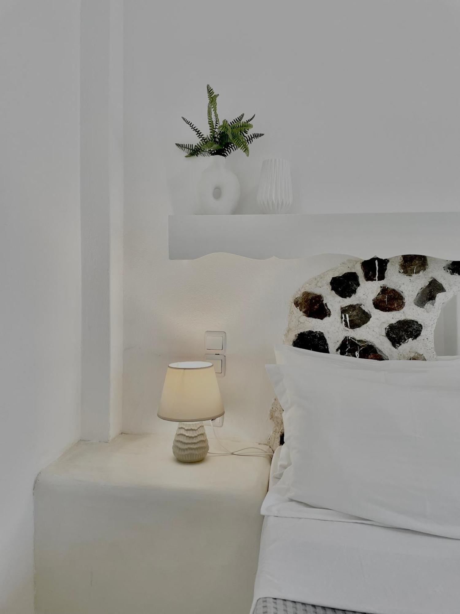 Villa Maina Kamári Екстериор снимка