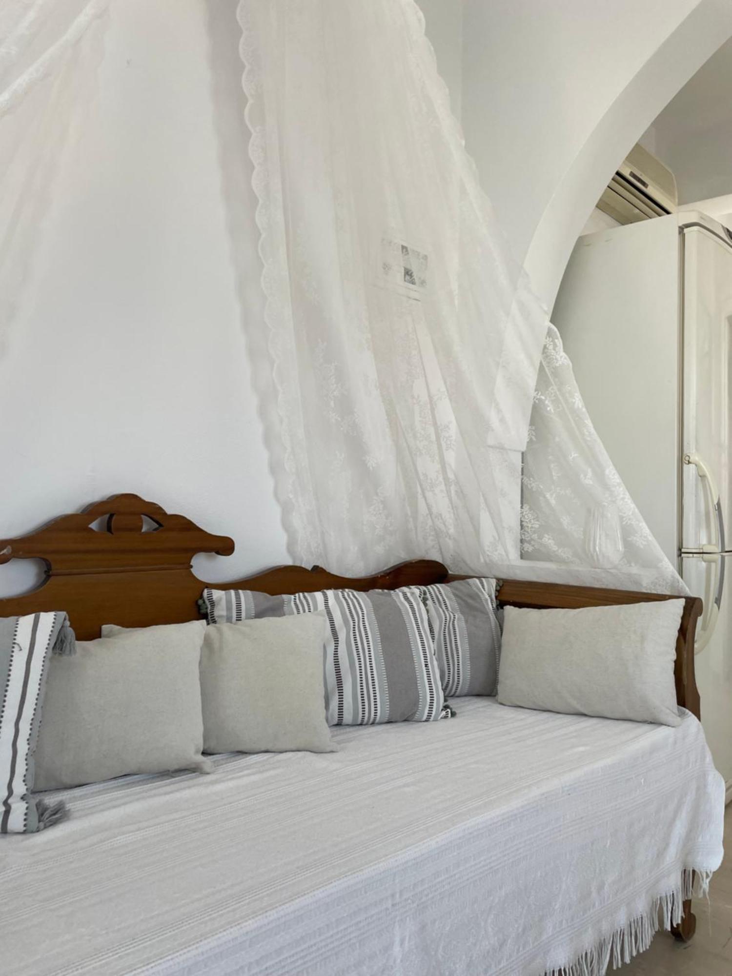 Villa Maina Kamári Екстериор снимка